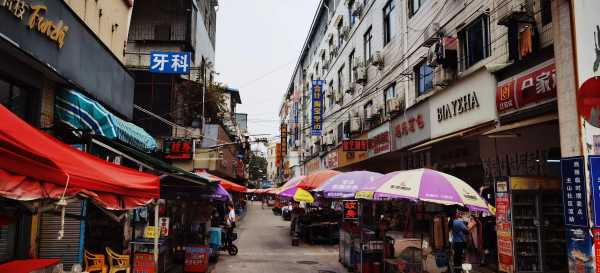 东莞市区哪里最繁华?东莞市最繁华的步行街