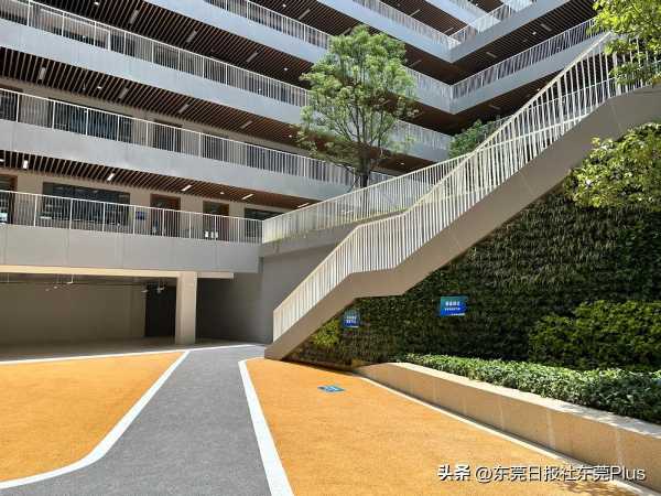 东莞北部学校怎么样?首个绿建三星标准校园