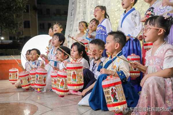 东莞石龙镇百年老街与非遗双向奔赴