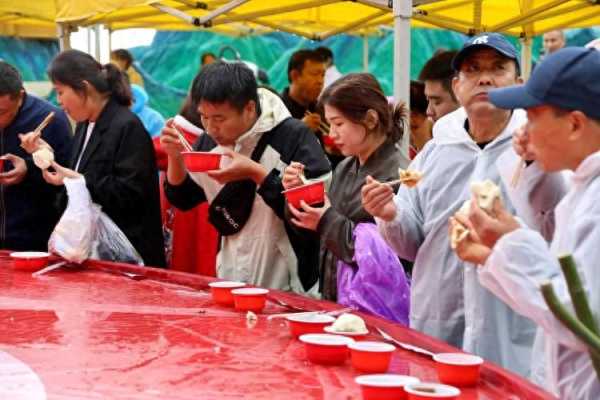 老君山1元午餐盘点多出1012元