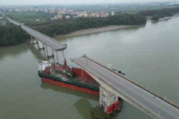 大桥被撞涉事船舶累计保额1000万元