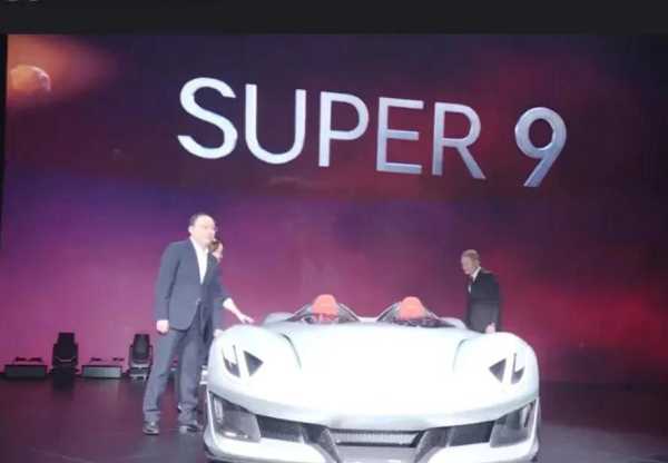 比亚迪方程豹跑车SUPER 9发布
